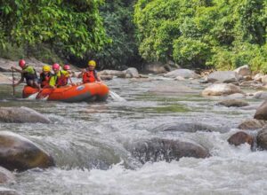 gopeng_white_water_rafting