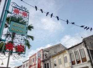 Little_India_Penang_entry_beach_street