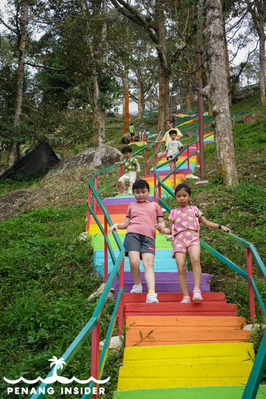 Berbit 328 Rainbow Staircase at Fruit Flower Mountain Hua Guo Shan