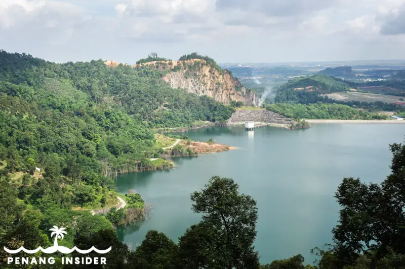 View of Mengkuang Dam from Cherok Tokun's Trek 800
