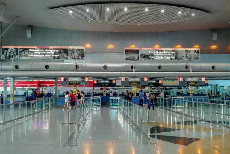 Malaysia Singapore border crossing