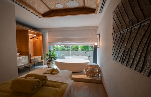 Nut & Meg spa the Millen Marriott